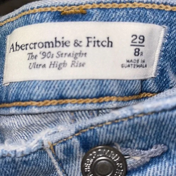 Ultra High Rise 90s Straight Jean “29 Regular”​